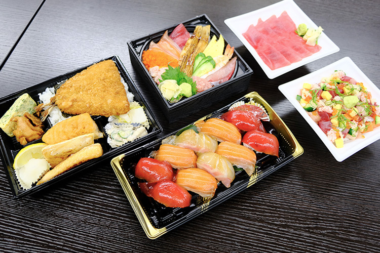 磯丸水産の豊富なテイクアウトメニュー まぐろ丼 ばらちらし丼 島寿司など5種類を食べ比べ 出版社のダイヤモンド社が主催する ダイヤモンド経営者倶楽部