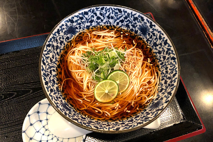 1000回以上通ってまとめた 築地場外市場 食べ歩きグルメ ランチ 21 22年 出版社のダイヤモンド社が主催する ダイヤモンド経営者倶楽部